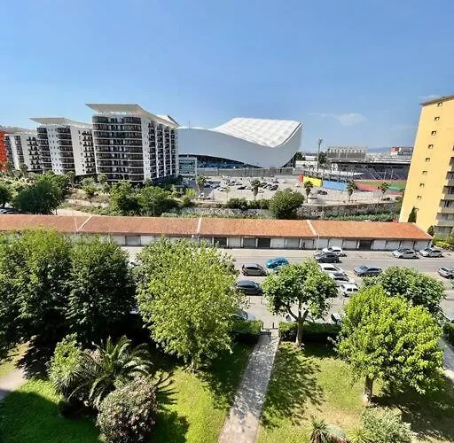Nk House Face Au Stade Velodrome